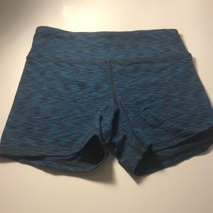 American Eagle High-Waisted Bootie Shorts